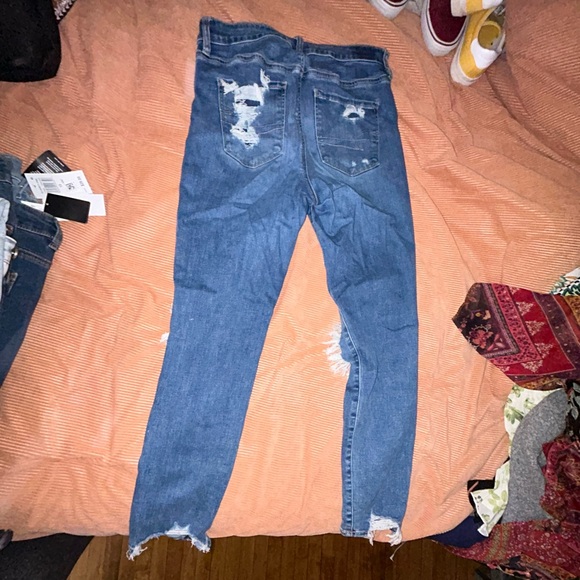 A&E Ripped Jeans - Picture 2 of 3
